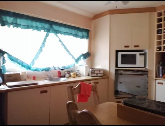 4 BEDROOM HOUSE FOR SALE IN GREENHILLS